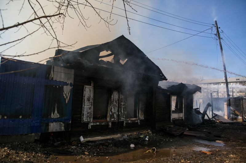 Avoiding Peak Seasons